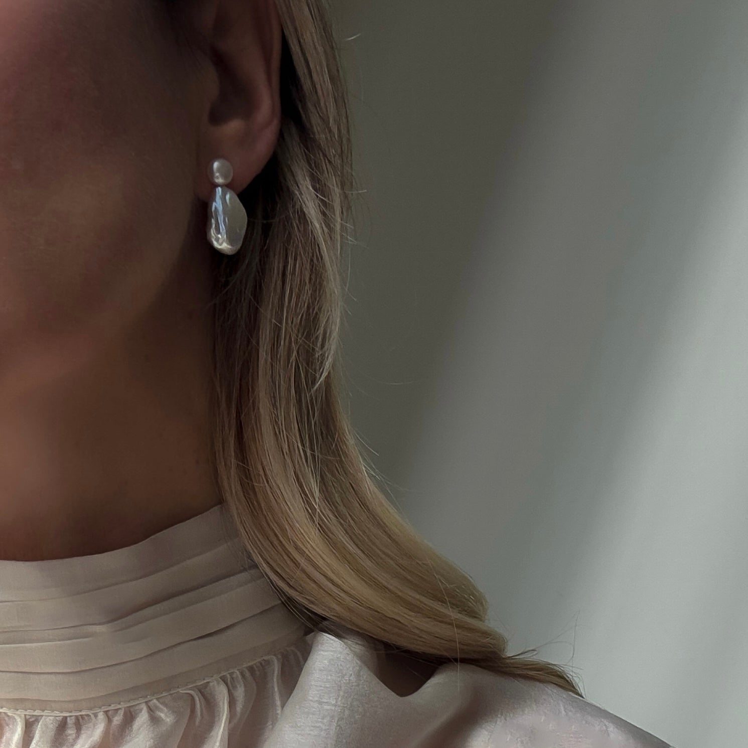 Moon Drops Earrings
