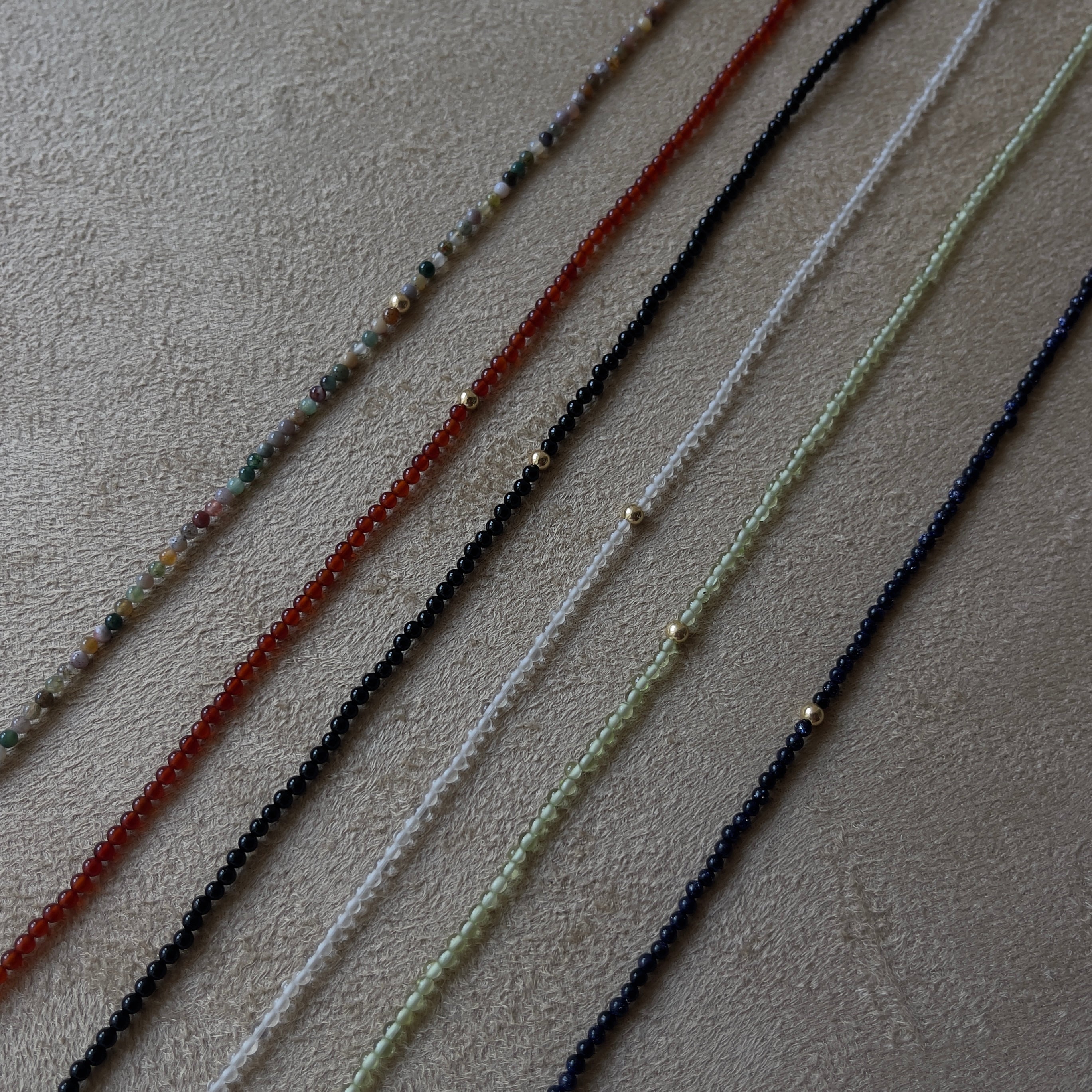 MINI BOLLICINA- Choker di pietre naturali