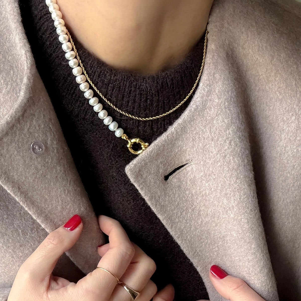 Signorina Necklace