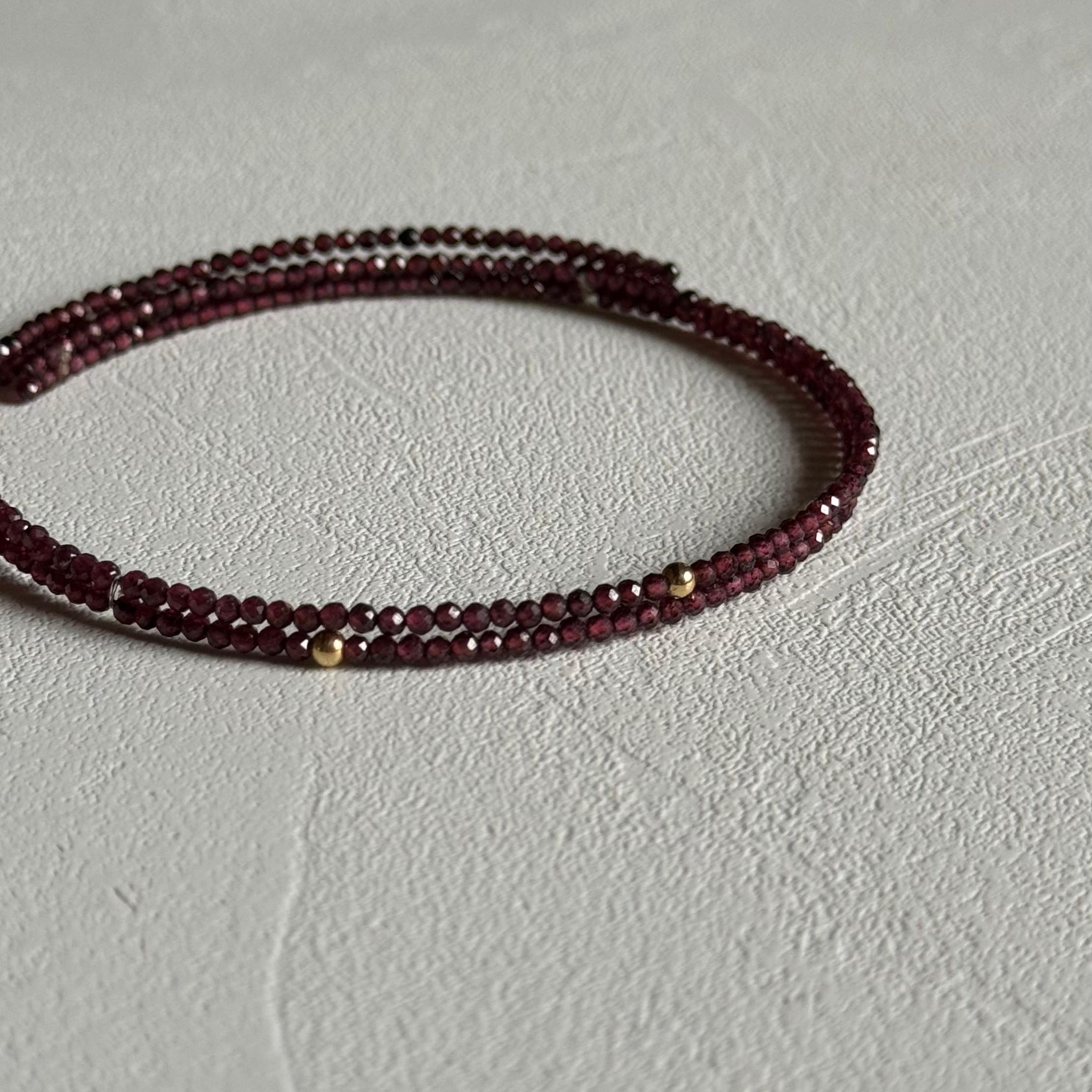 POMEGRANATE- Bangle con granato e oro 18k