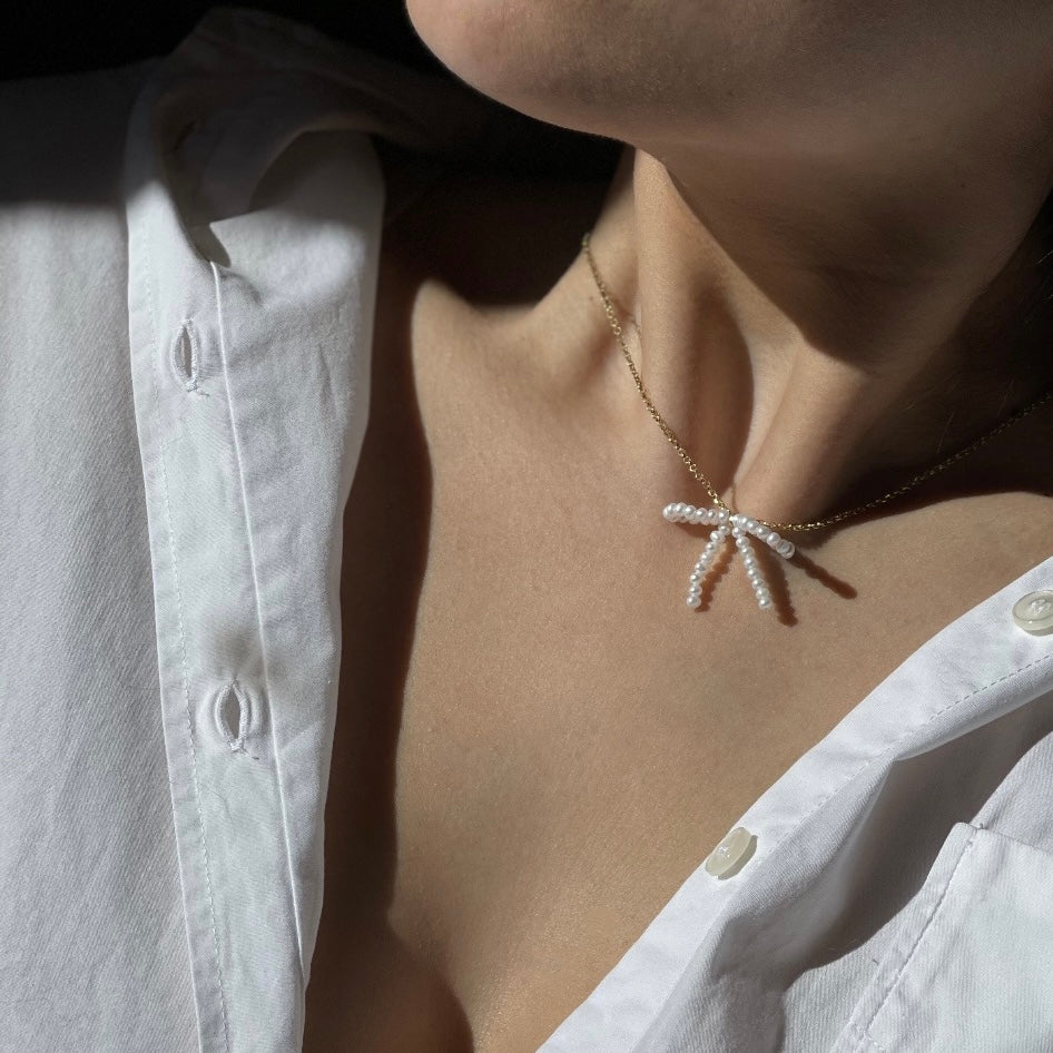 Bow Choker