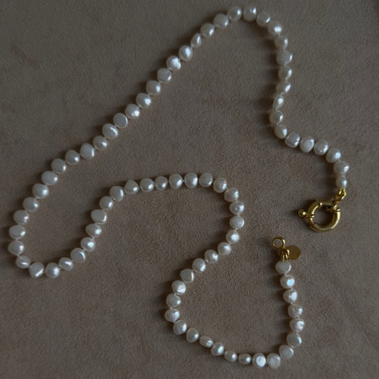 Sassolina Necklace